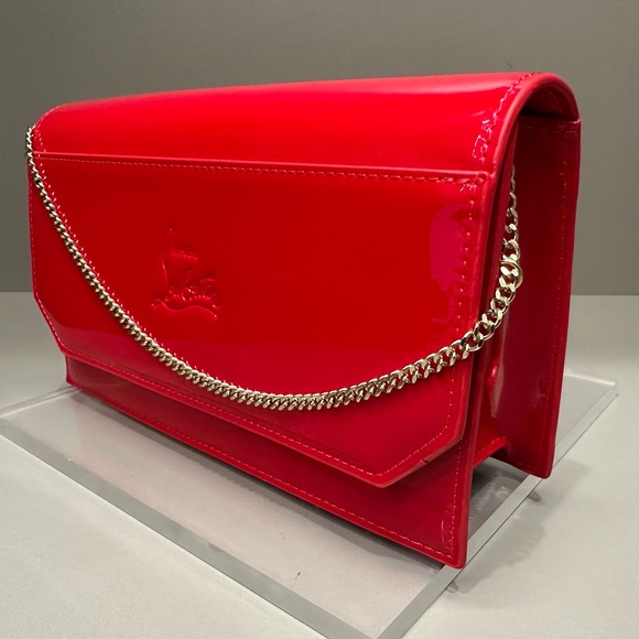 CHRISTIAN LOUBOUTIN SIGNATURE RED VINYL FAUX PATENT MAKEUP CLUTCH NWOT - Picture 4 of 15